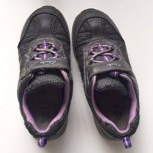 Clanks kid’s shoes